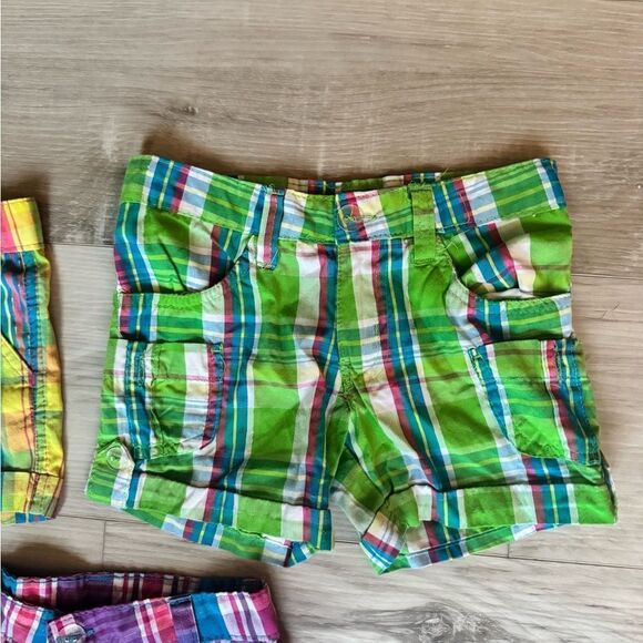 Hello Gorgeous Girls Plaid Shorts Set of 3 Size 5 - Picture 4 of 7